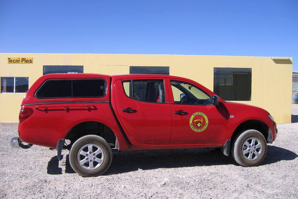 3 CUPULA MILENIUM II PARA MITSUBISHI L-200 2010 SIN ACCESORIOS